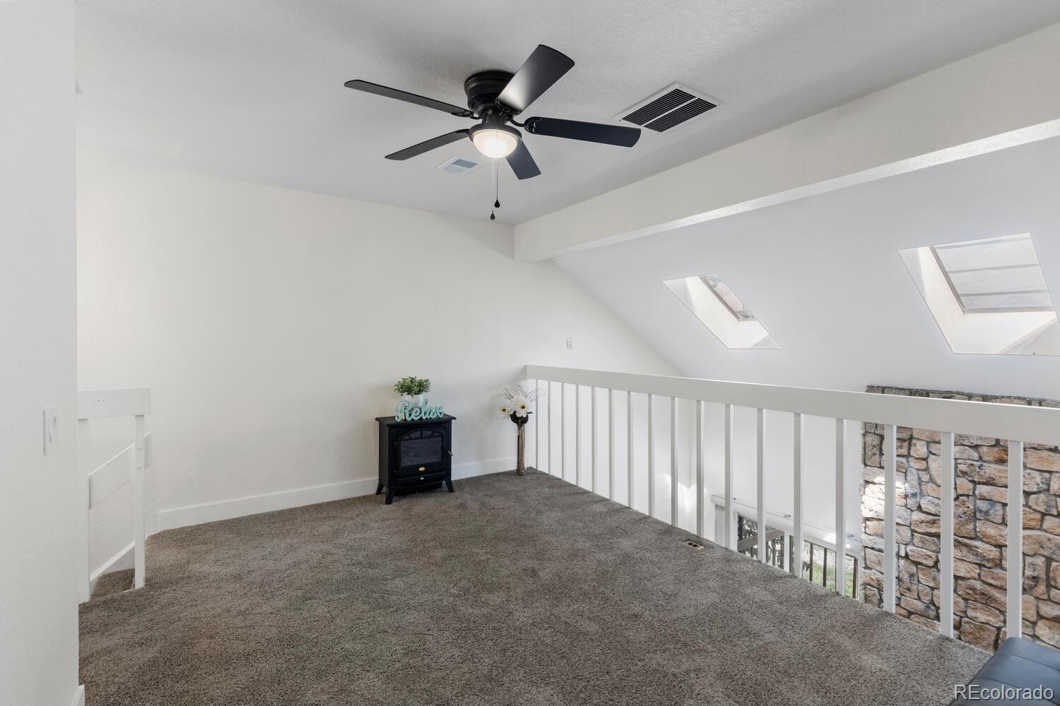 MLS Image #29 for 1475 s quebec way,denver, Colorado