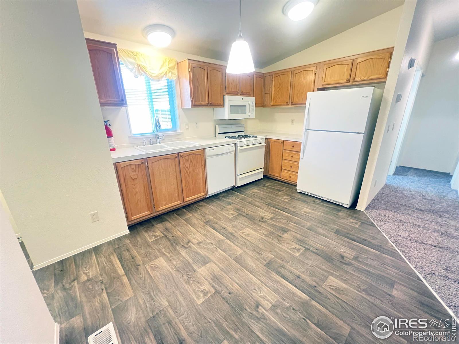 MLS Image #2 for 11330  big bend,longmont, Colorado