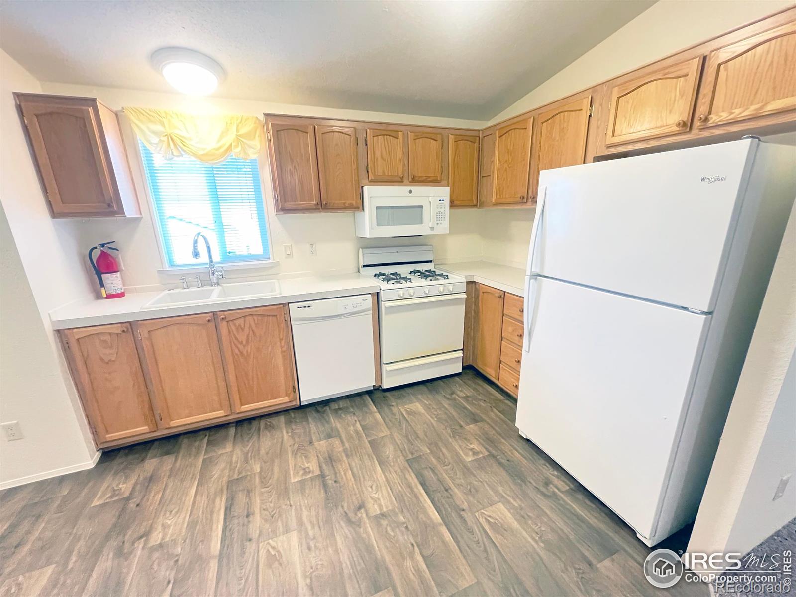 MLS Image #3 for 11330  big bend,longmont, Colorado