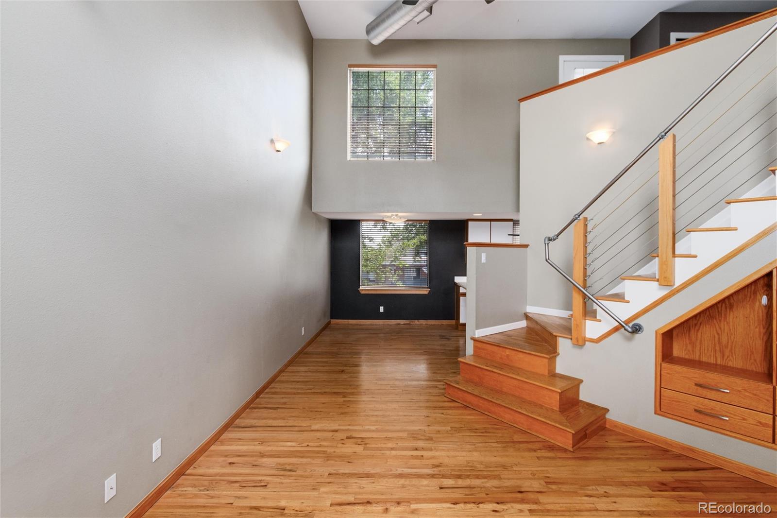 MLS Image #12 for 790 n clarkson street,denver, Colorado