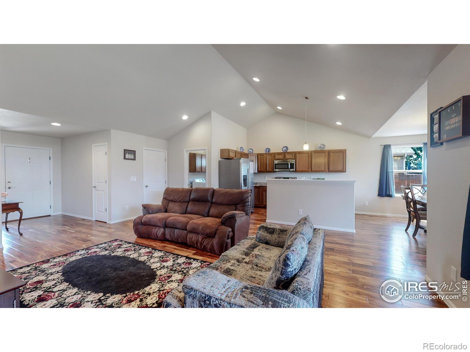 MLS Image #9 for 1019 e 25th street,greeley, Colorado