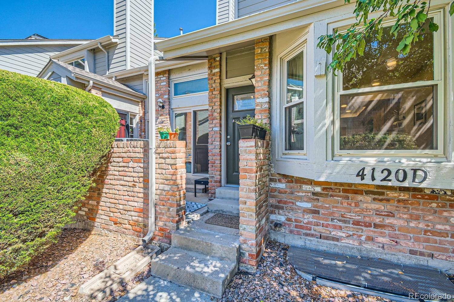 MLS Image #1 for 4120 s evanston circle d,aurora, Colorado