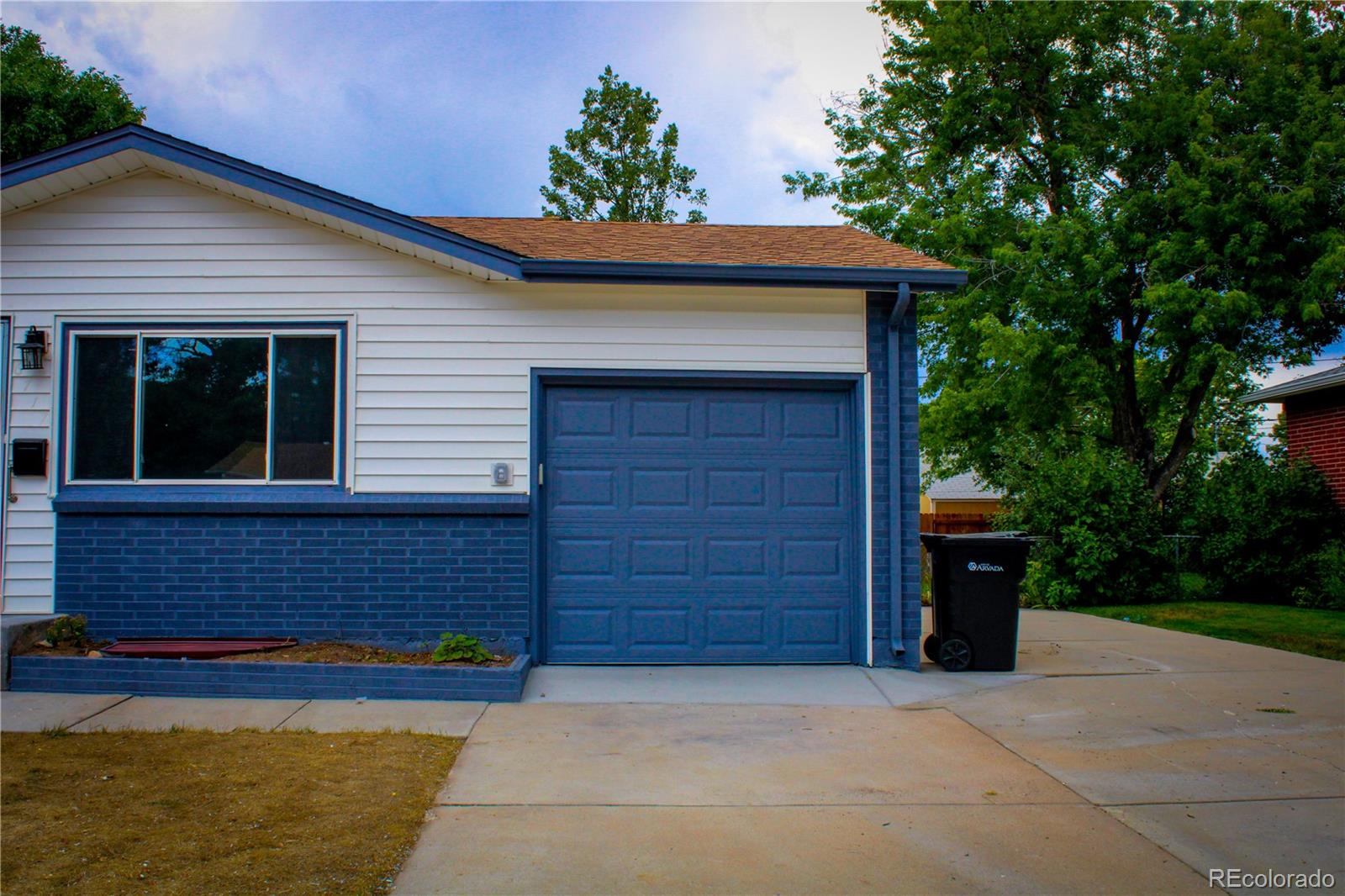 MLS Image #2 for 6717  lee street,arvada, Colorado