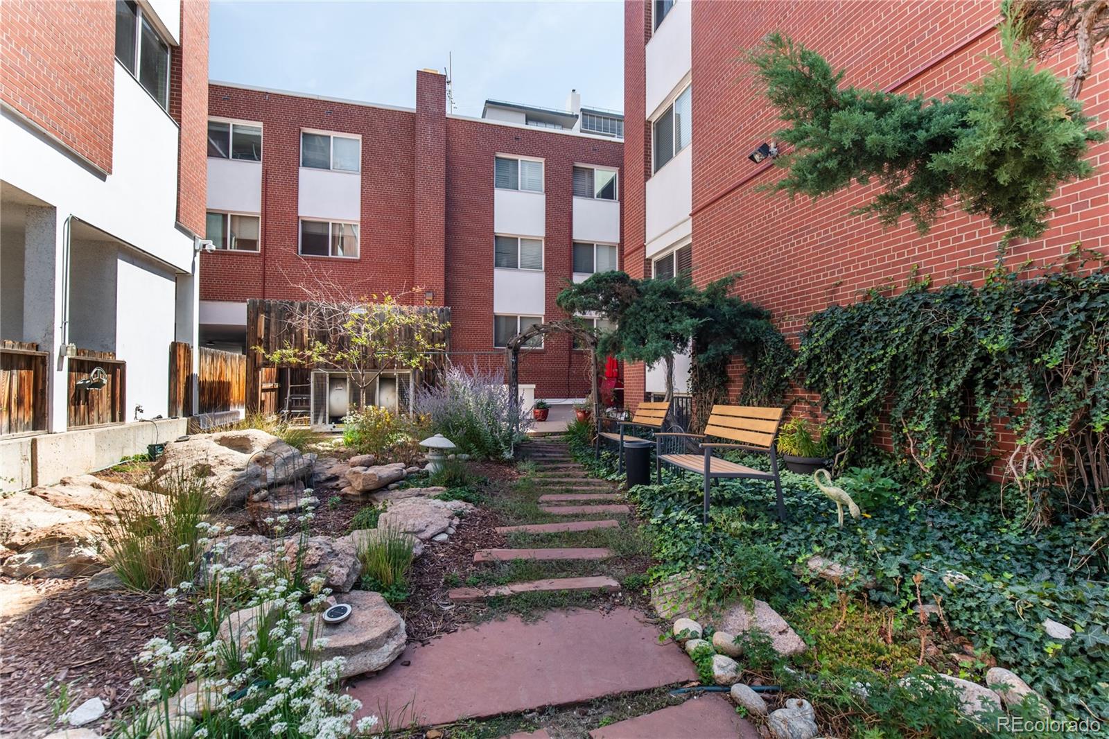 MLS Image #27 for 855 n pennsylvania street,denver, Colorado