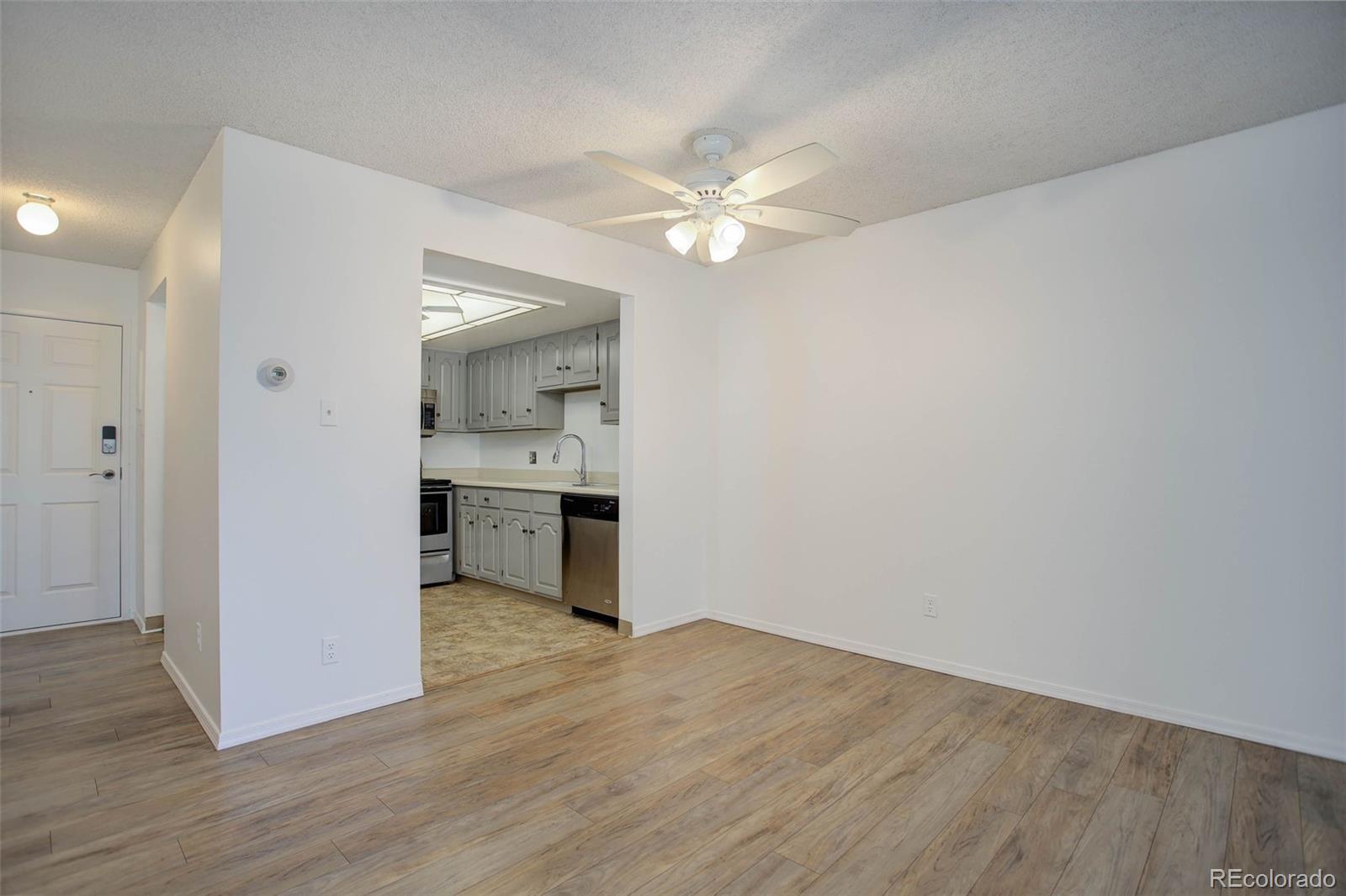 MLS Image #9 for 13961 e marina drive 504,aurora, Colorado