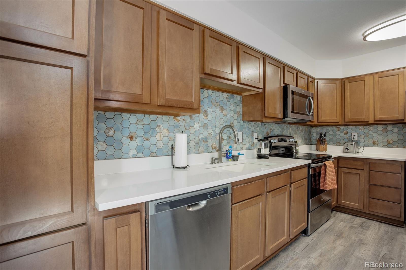 MLS Image #9 for 2667 e nichols circle,centennial, Colorado