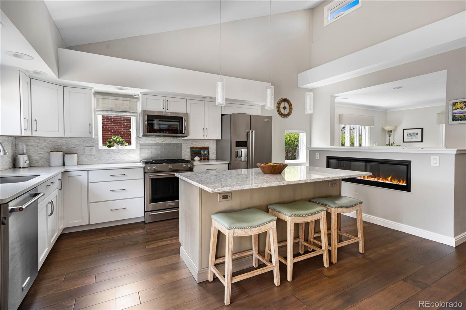 MLS Image #10 for 1250 s josephine street,denver, Colorado