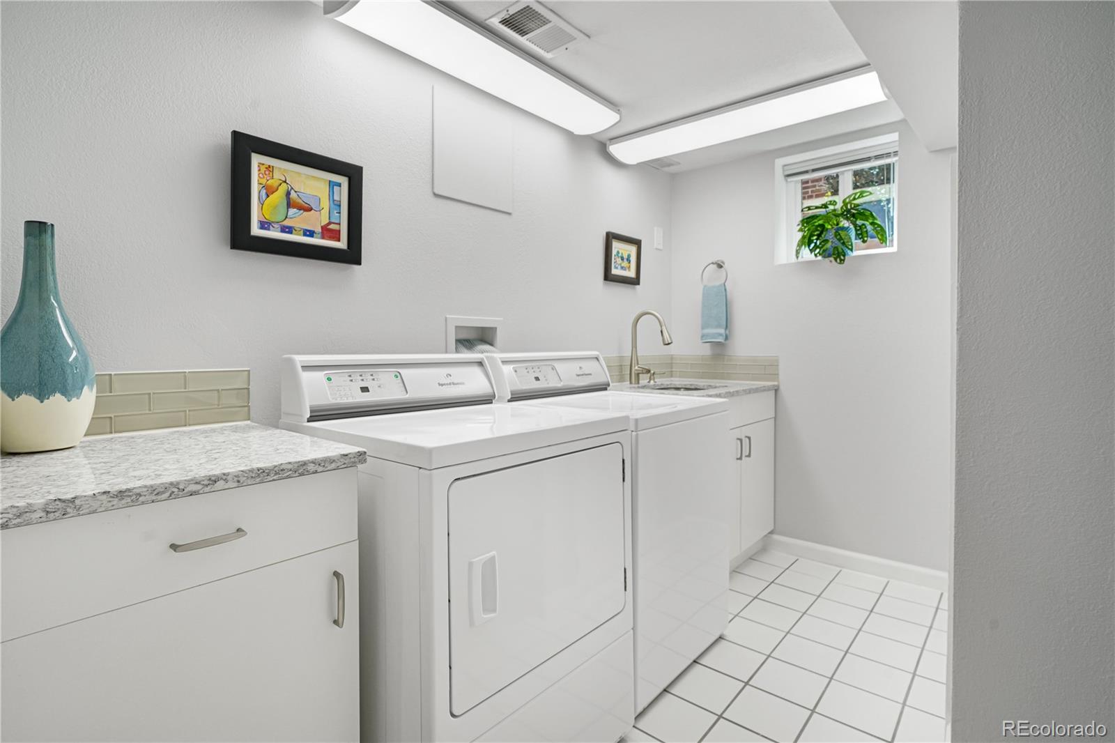 MLS Image #28 for 1250 s josephine street,denver, Colorado