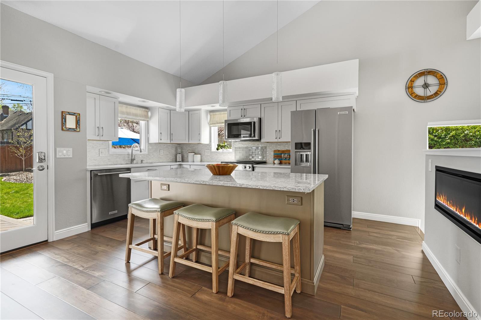 MLS Image #9 for 1250 s josephine street,denver, Colorado