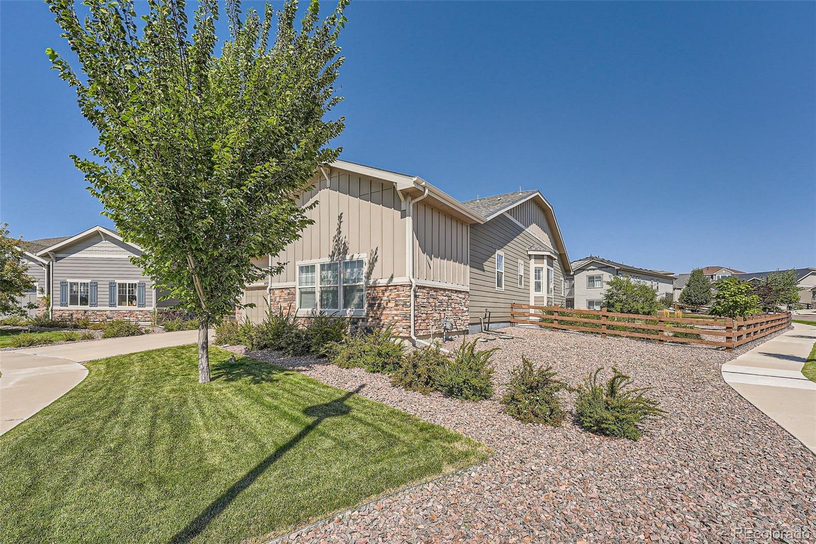 MLS Image #37 for 26722 e peakview place,aurora, Colorado