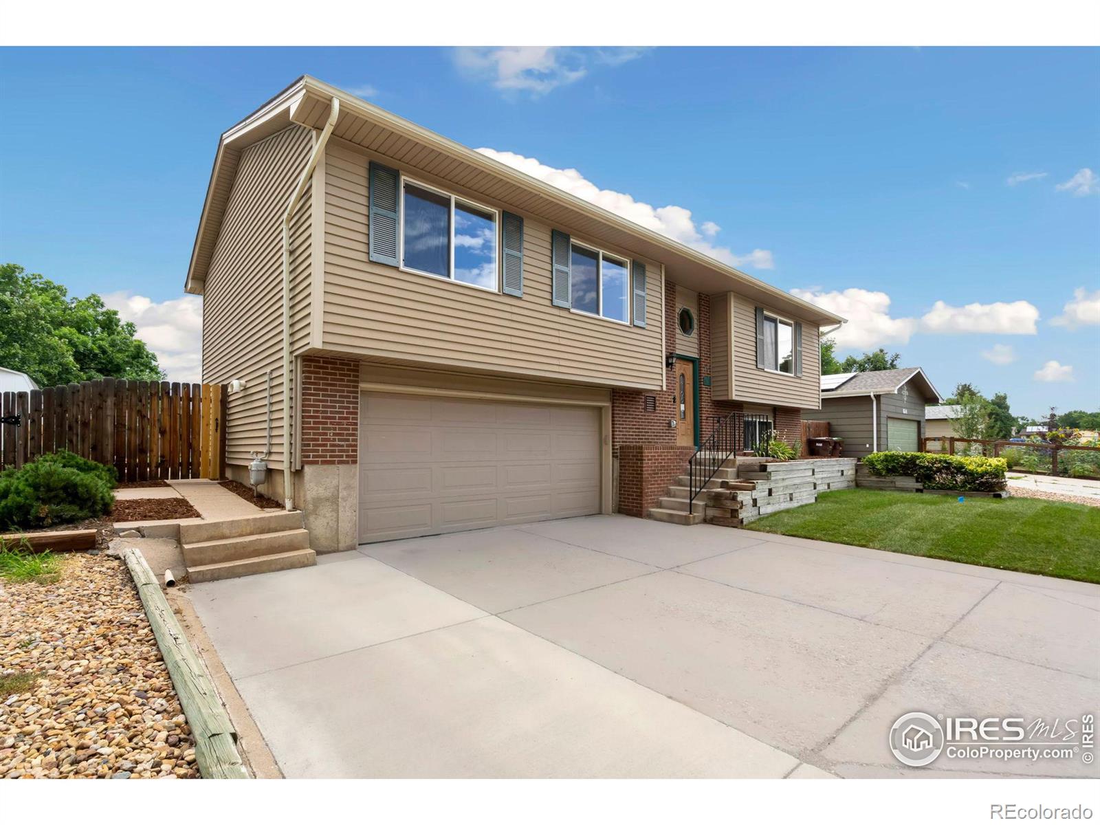 MLS Image #1 for 618  parkview mountain drive,windsor, Colorado