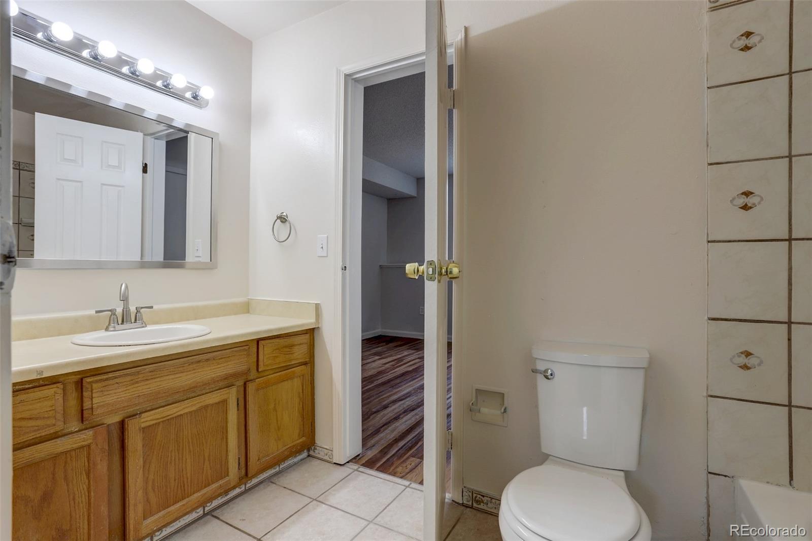 MLS Image #9 for 1006 s zeno way,aurora, Colorado