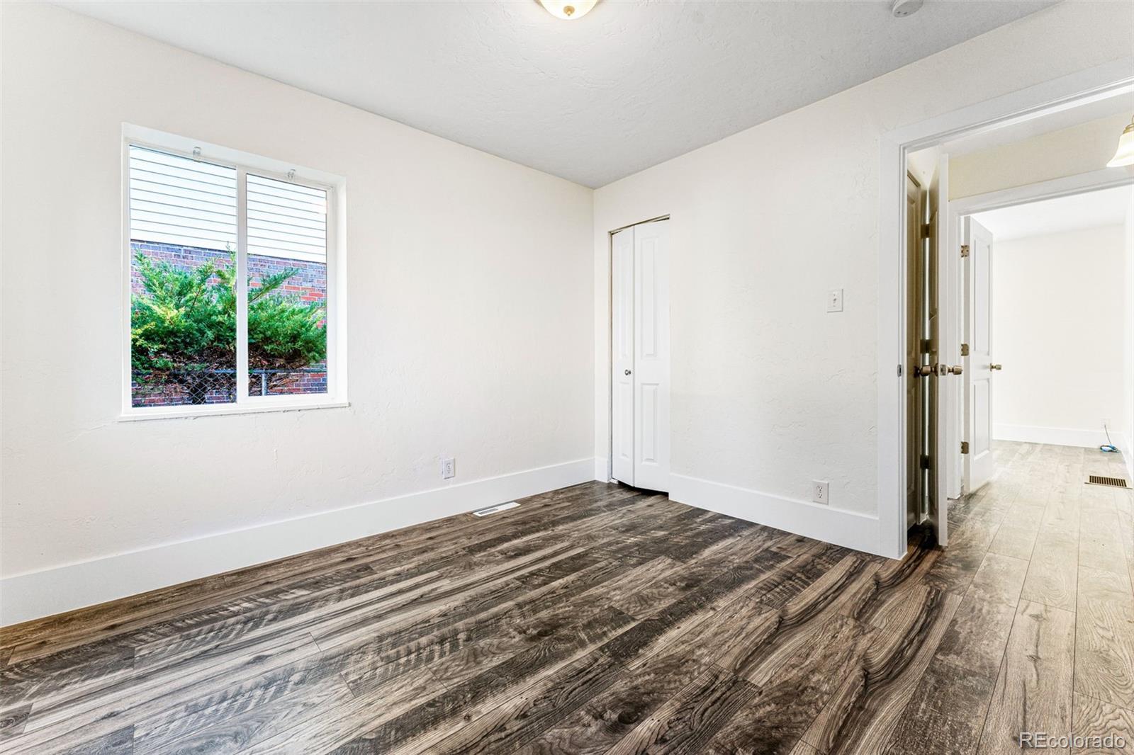 MLS Image #11 for 2821 n harrison street,denver, Colorado