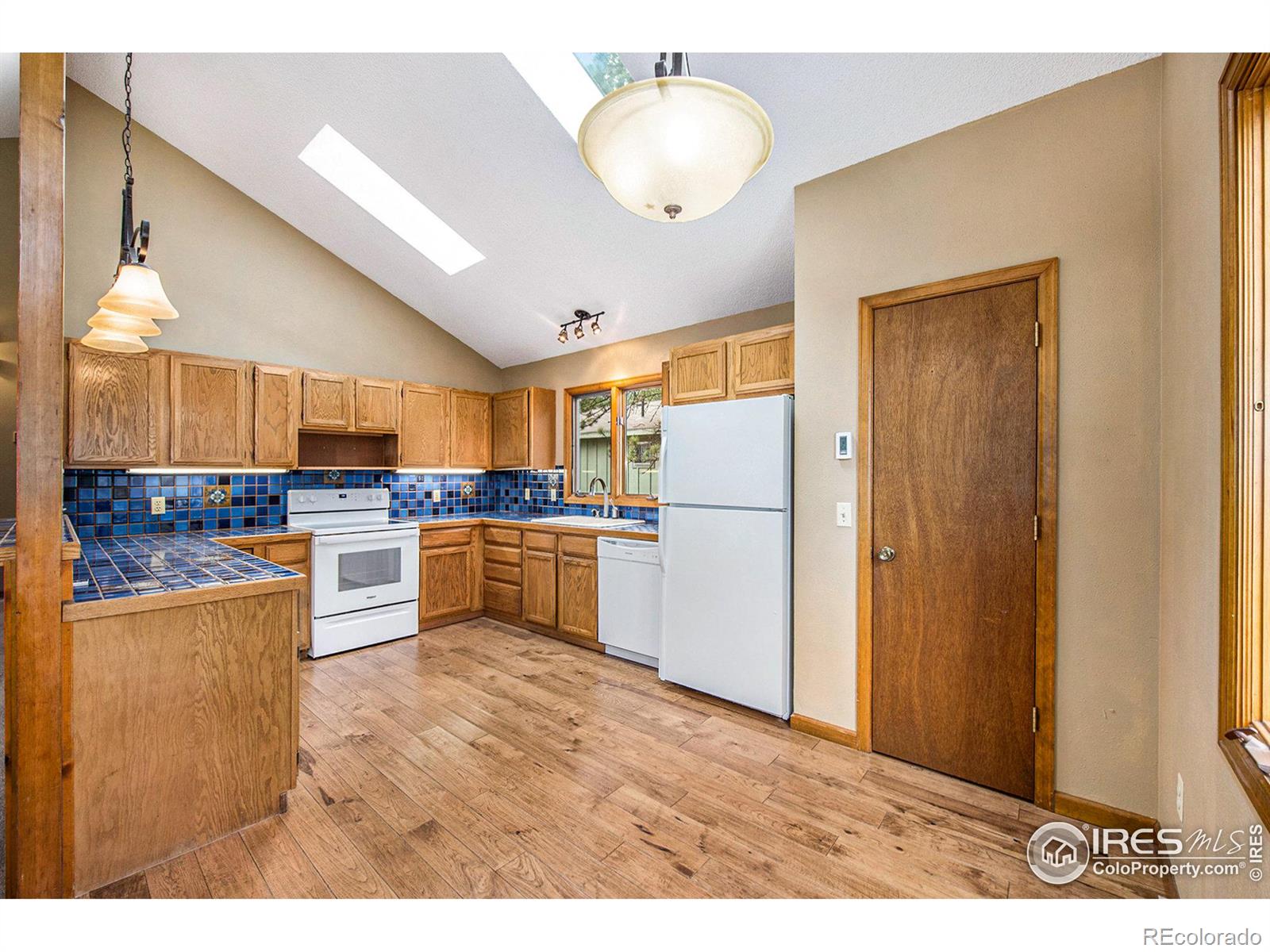 MLS Image #6 for 504  aspen avenue,estes park, Colorado