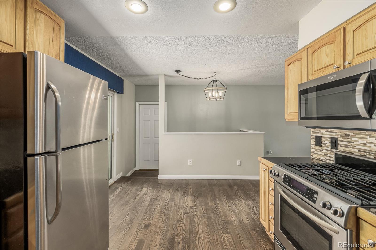 MLS Image #16 for 10425 w lambuth place,denver, Colorado