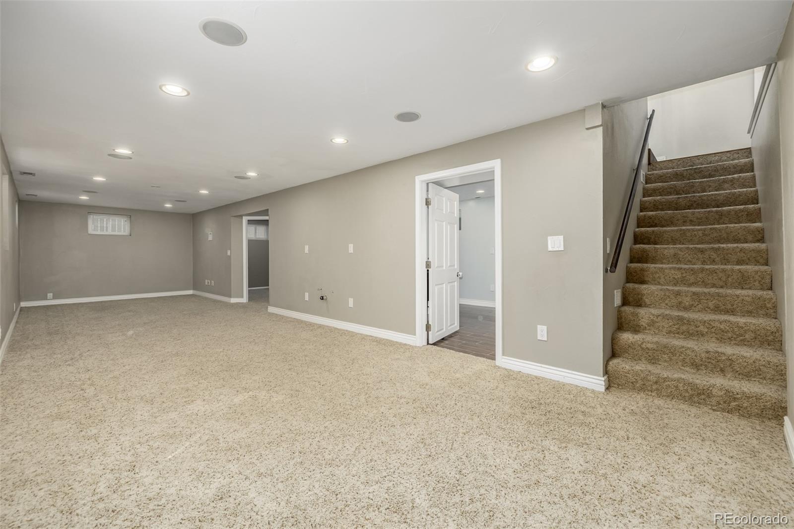 MLS Image #30 for 10425 w lambuth place,denver, Colorado