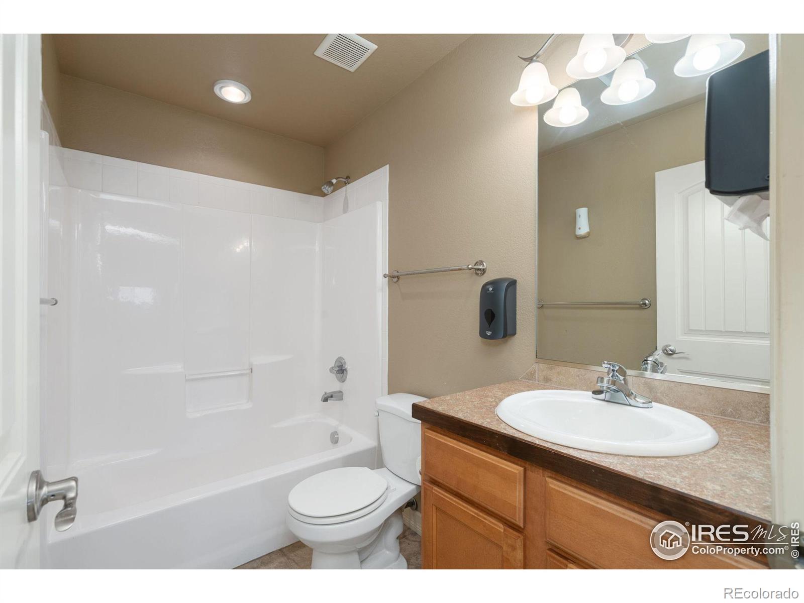 MLS Image #23 for 1503  60th avenue,greeley, Colorado