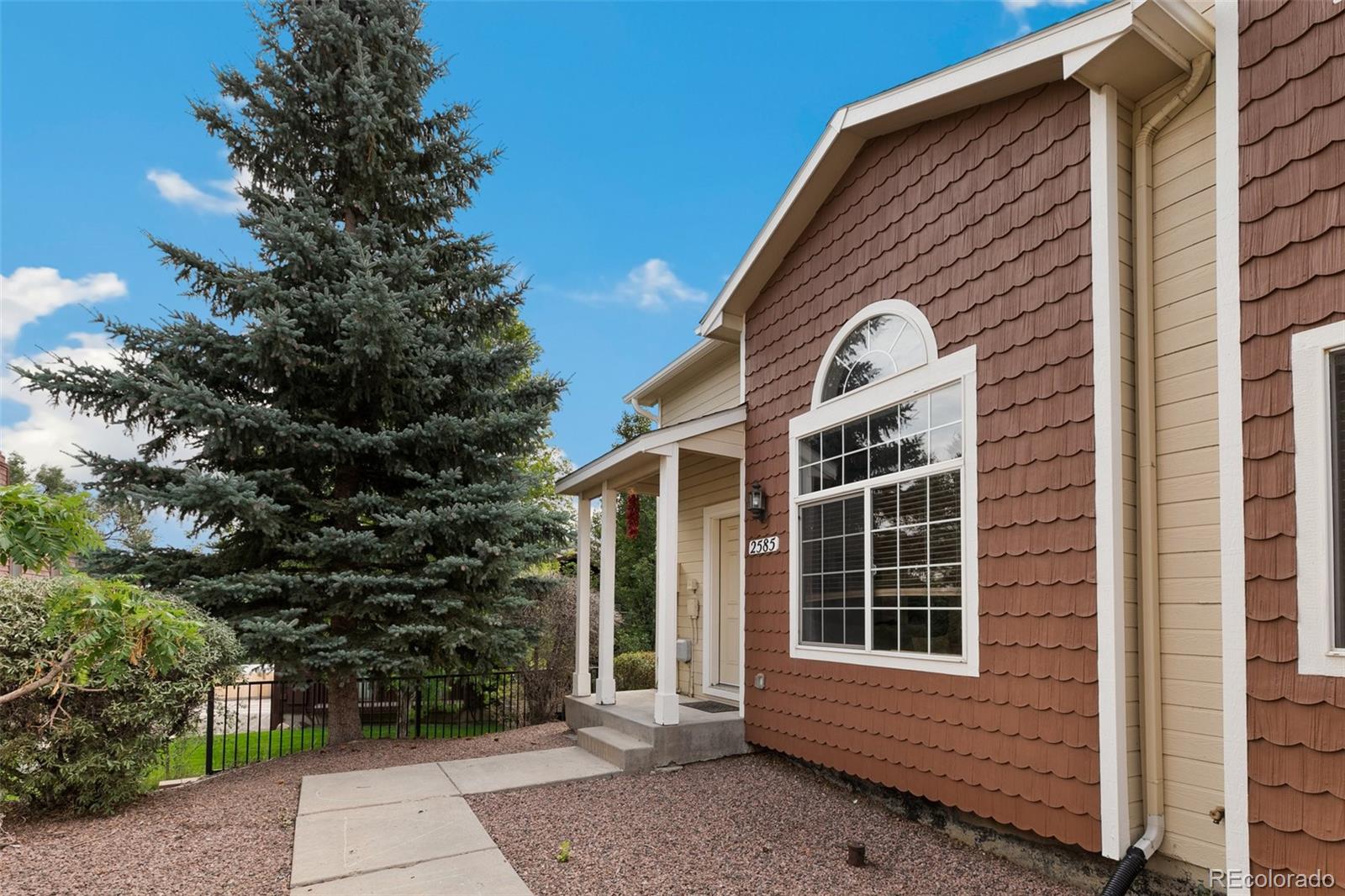 MLS Image #1 for 2585  mesa springs view,colorado springs, Colorado