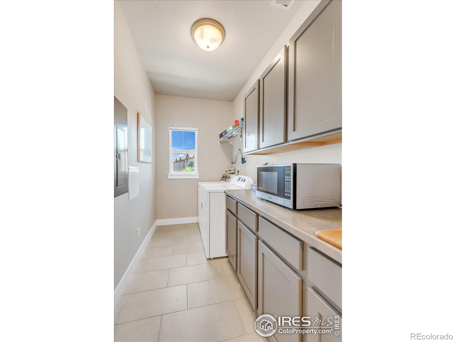 MLS Image #10 for 4622  hahns peak drive,loveland, Colorado