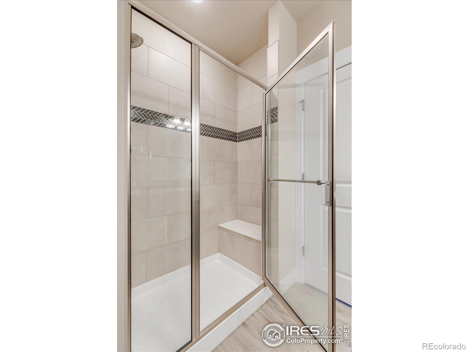 MLS Image #17 for 4622  hahns peak drive,loveland, Colorado