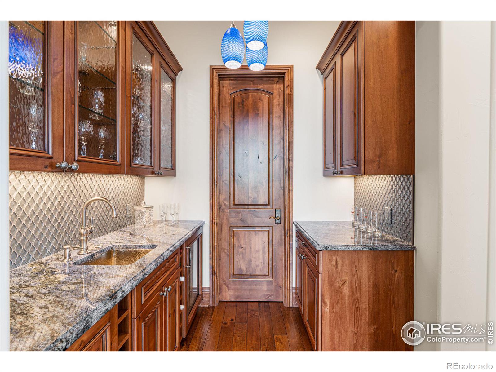 MLS Image #11 for 9545  crystal lane,longmont, Colorado