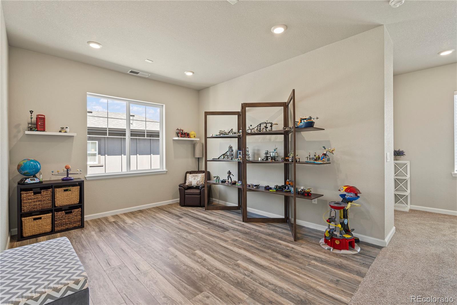 MLS Image #16 for 7153 s waterloo way,aurora, Colorado