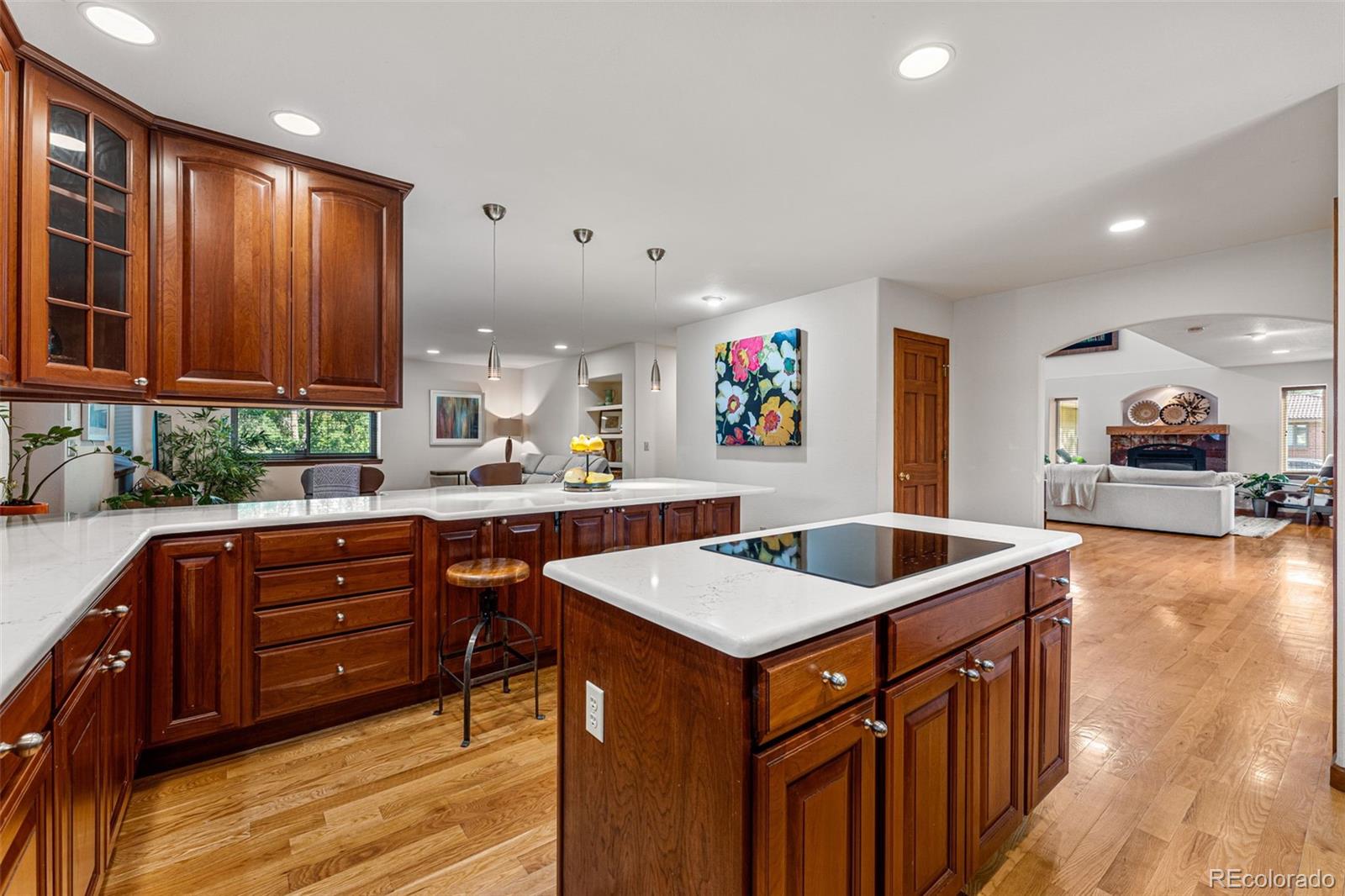 MLS Image #11 for 2801 n monaco parkway,denver, Colorado