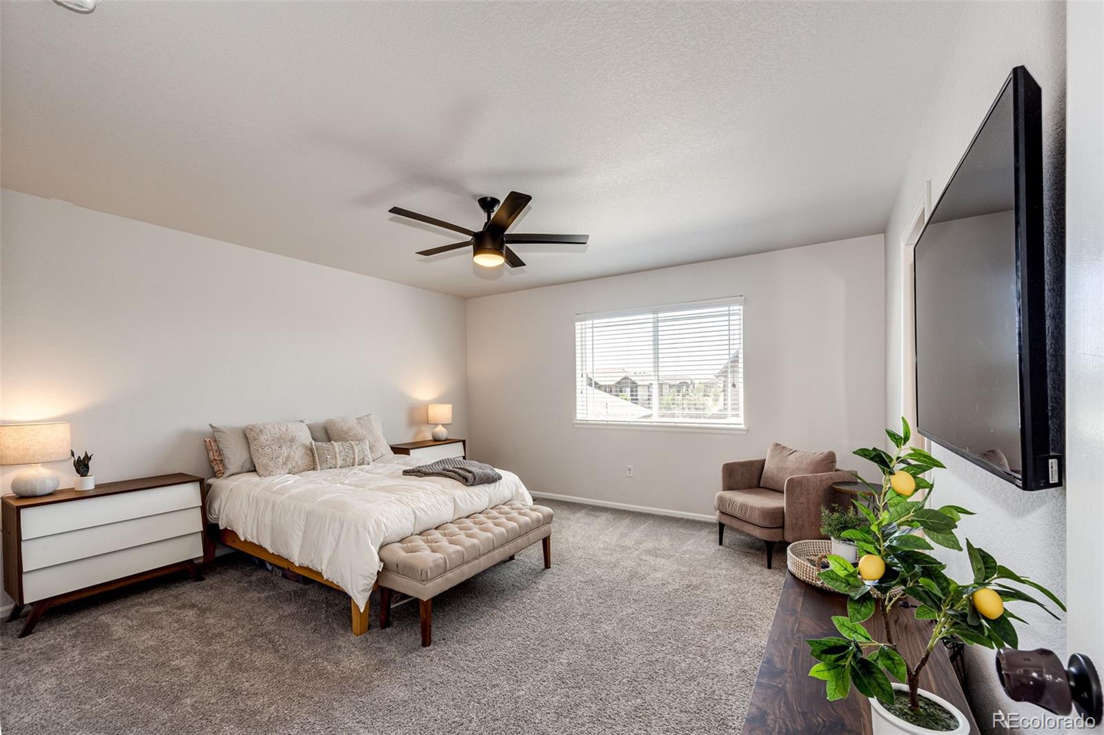 MLS Image #12 for 25026 e bayaud place,aurora, Colorado