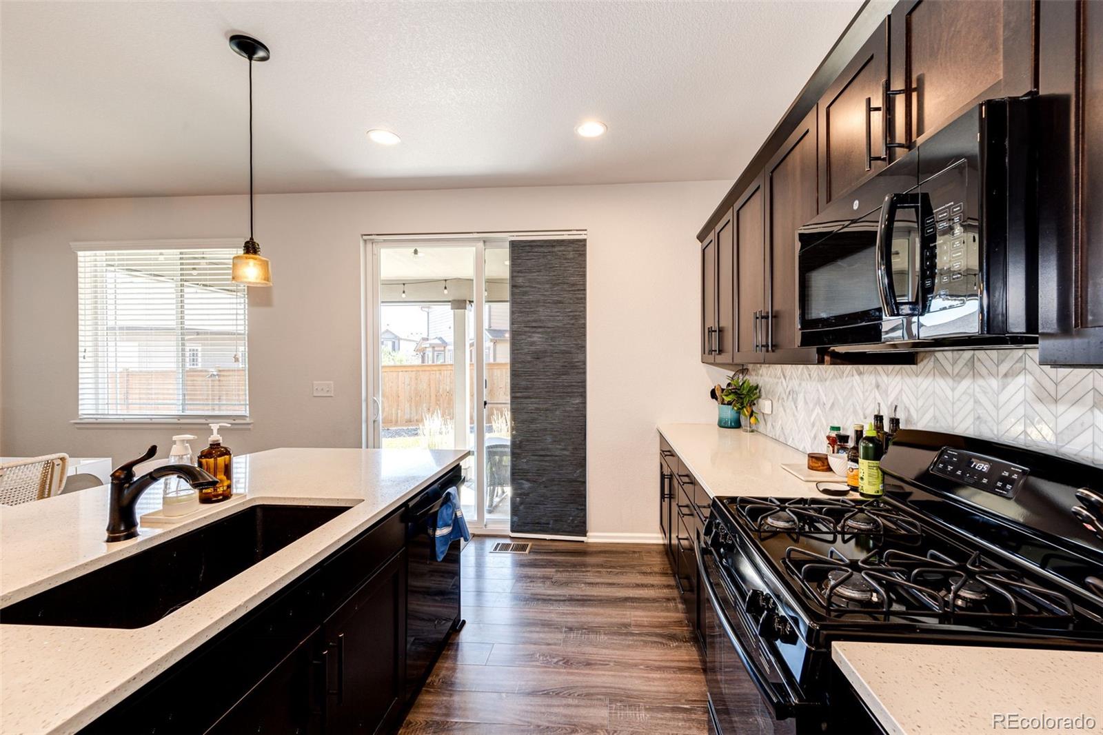 MLS Image #8 for 25026 e bayaud place,aurora, Colorado