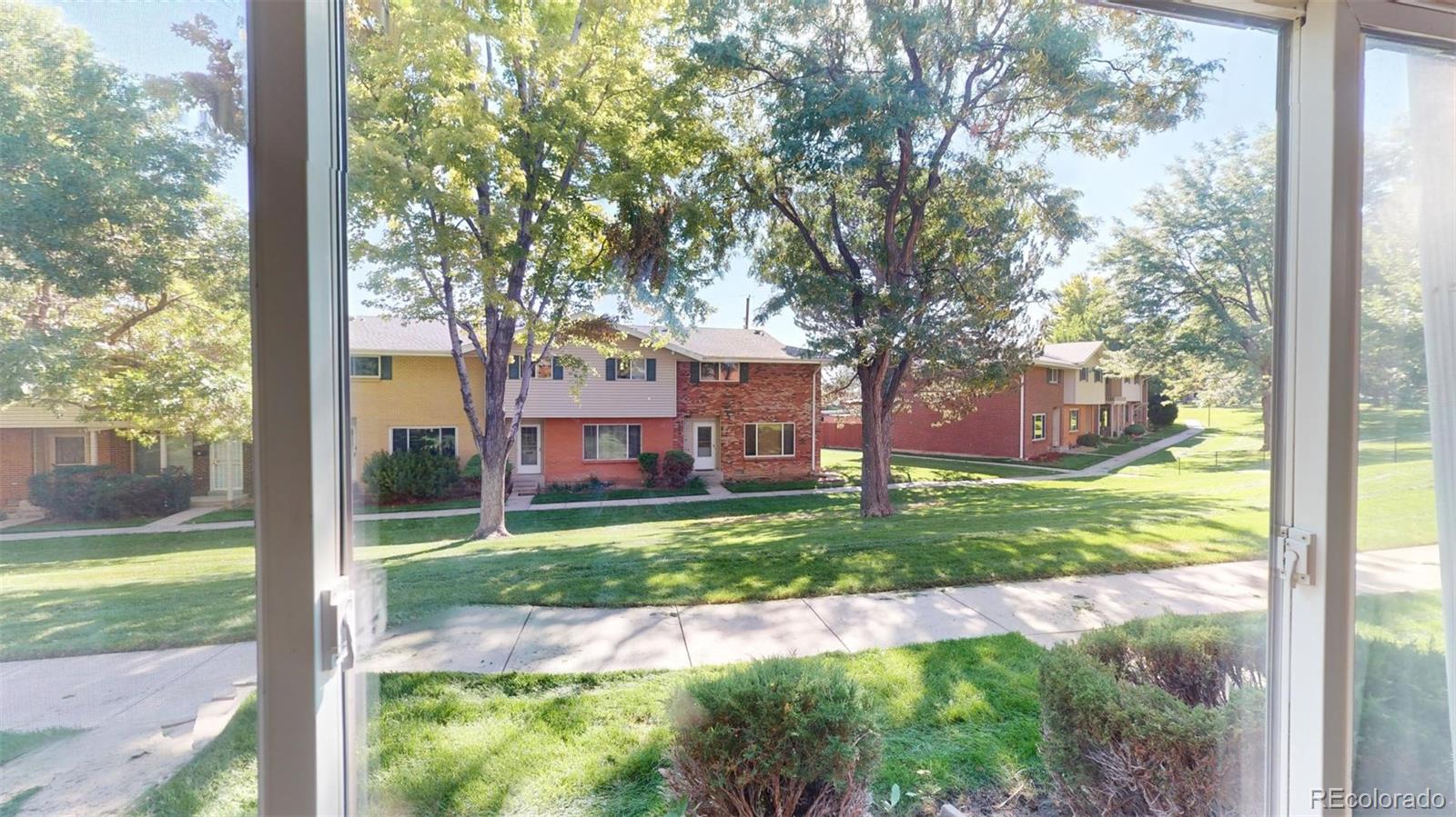 MLS Image #9 for 9024 e lehigh avenue,denver, Colorado