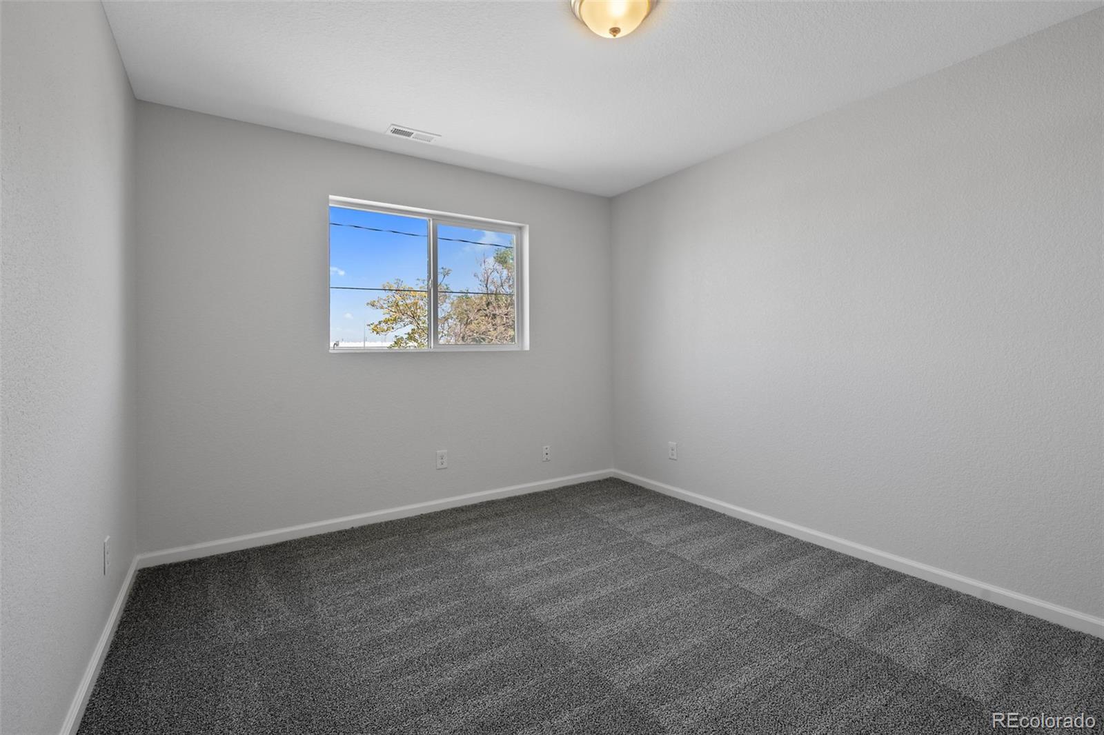 MLS Image #17 for 4463  adams street,denver, Colorado