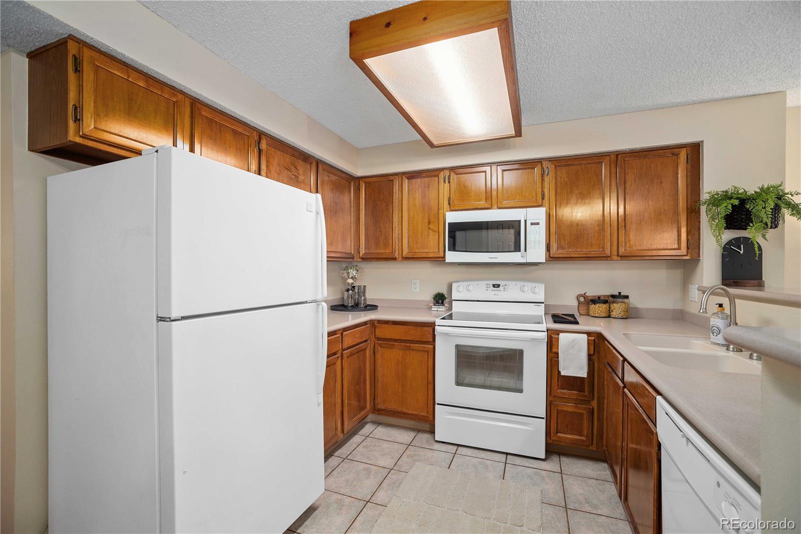 MLS Image #24 for 13761 e lehigh avenue,aurora, Colorado