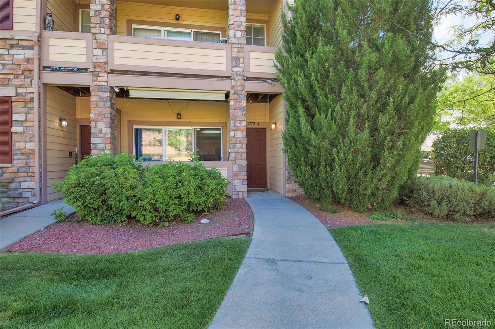 MLS Image #3 for 7170 s wenatchee way a,aurora, Colorado