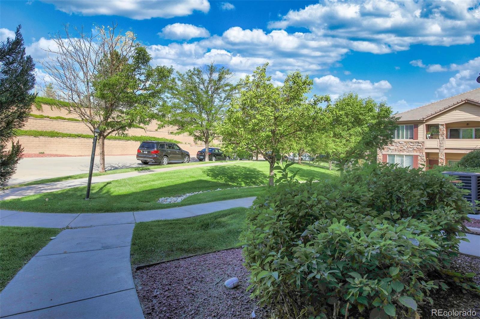 MLS Image #4 for 7170 s wenatchee way a,aurora, Colorado