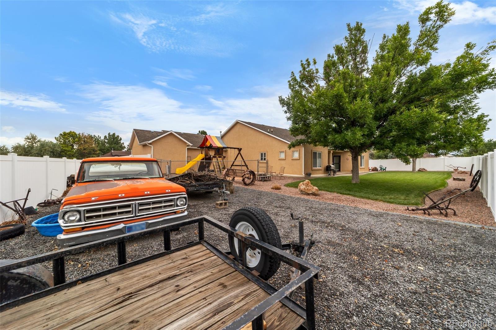 MLS Image #18 for 222 s circle drive,pueblo, Colorado