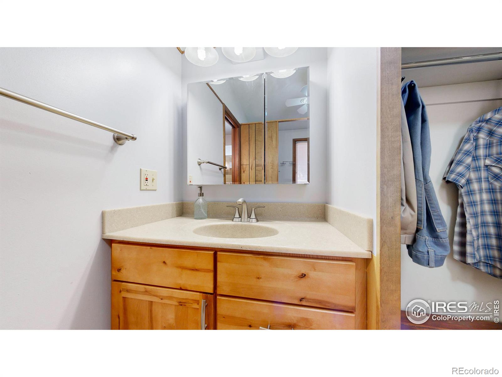 MLS Image #19 for 56  algonquin road,lyons, Colorado