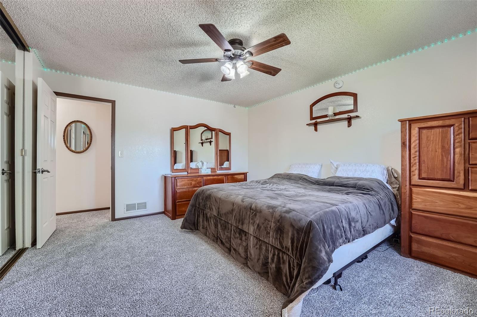 MLS Image #19 for 21543 e powers place,centennial, Colorado