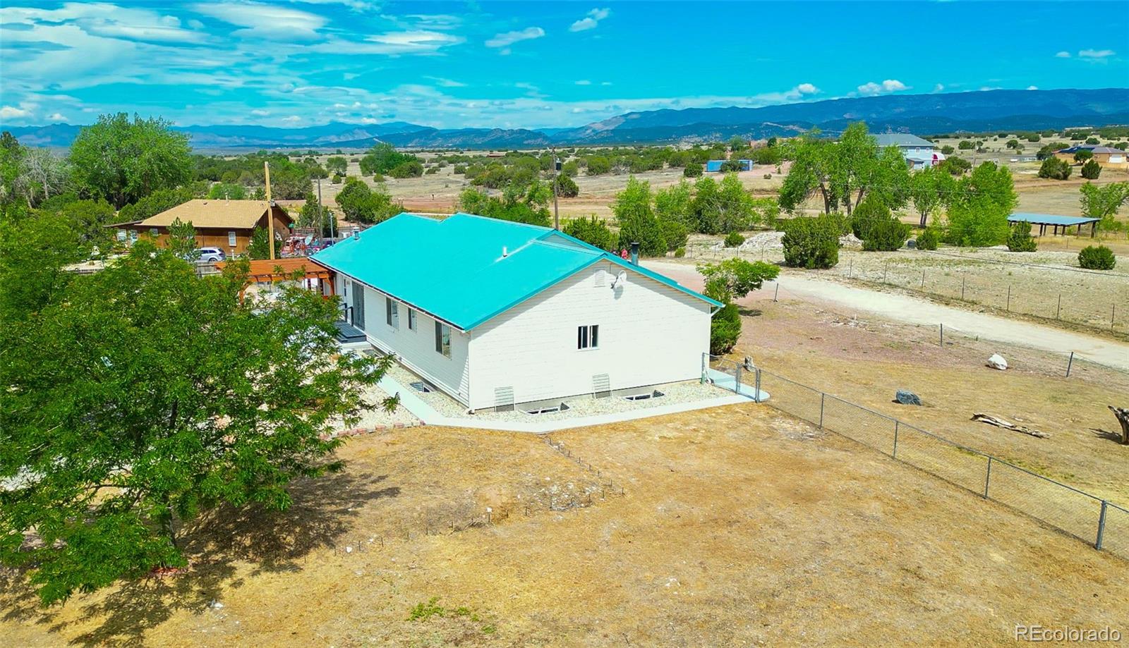 MLS Image #4 for 542  2nd street,penrose, Colorado