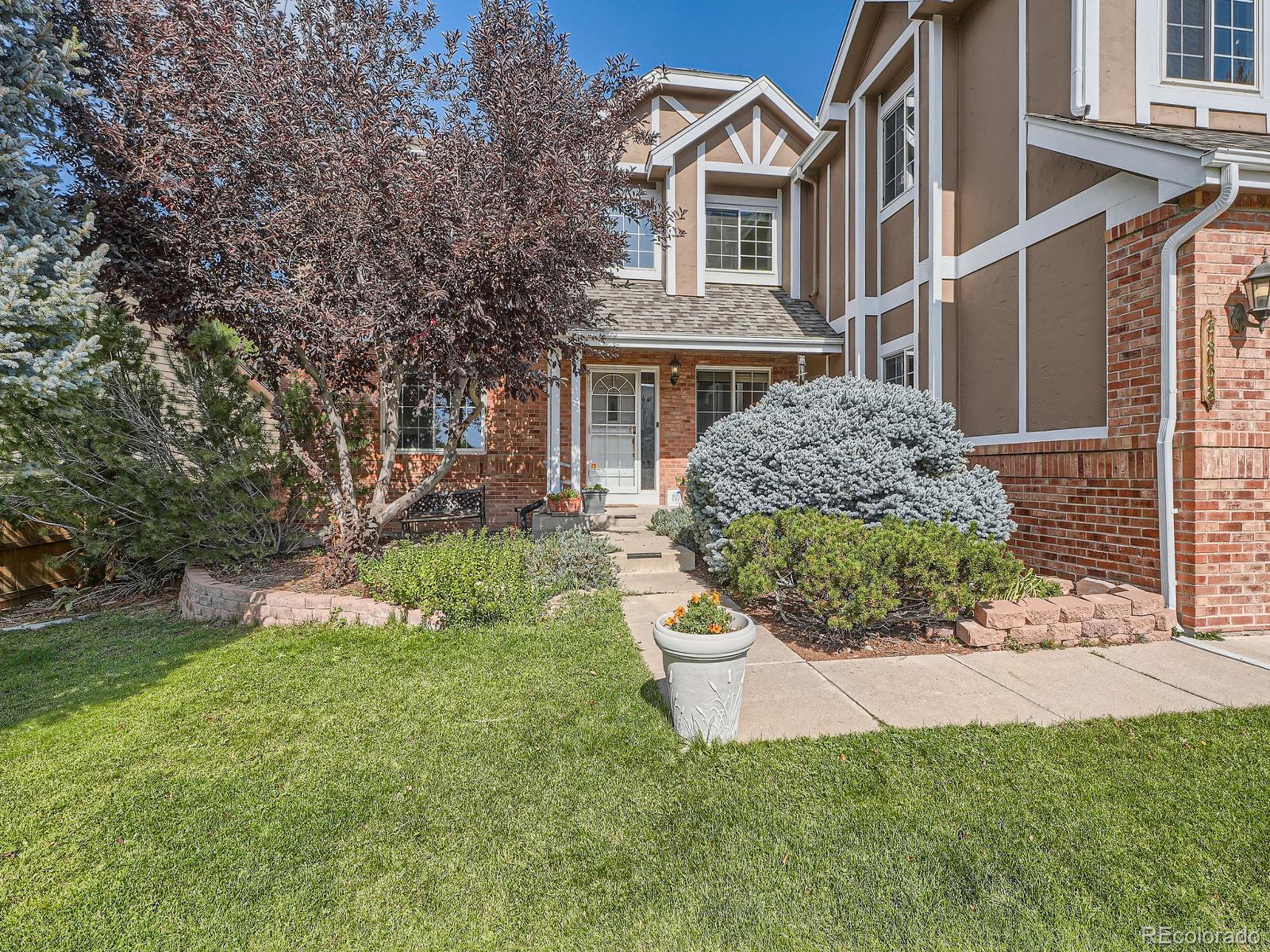 MLS Image #2 for 8858  nightingale way,littleton, Colorado