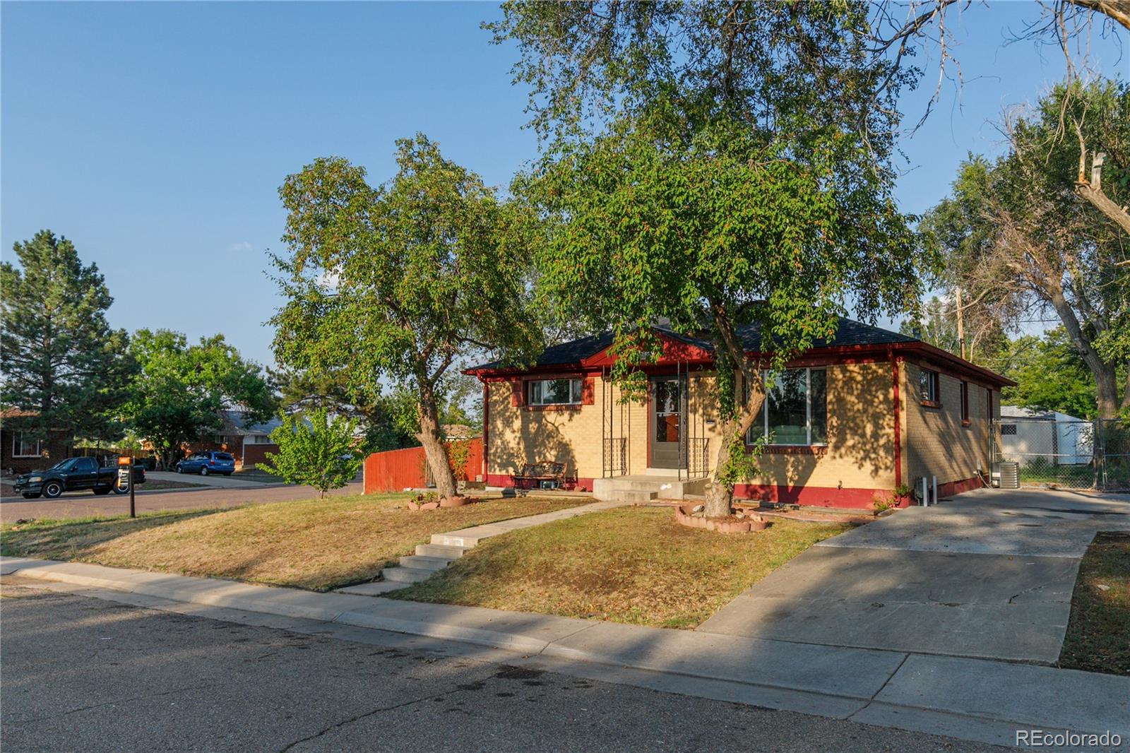 MLS Image #2 for 10522  franklin street,northglenn, Colorado