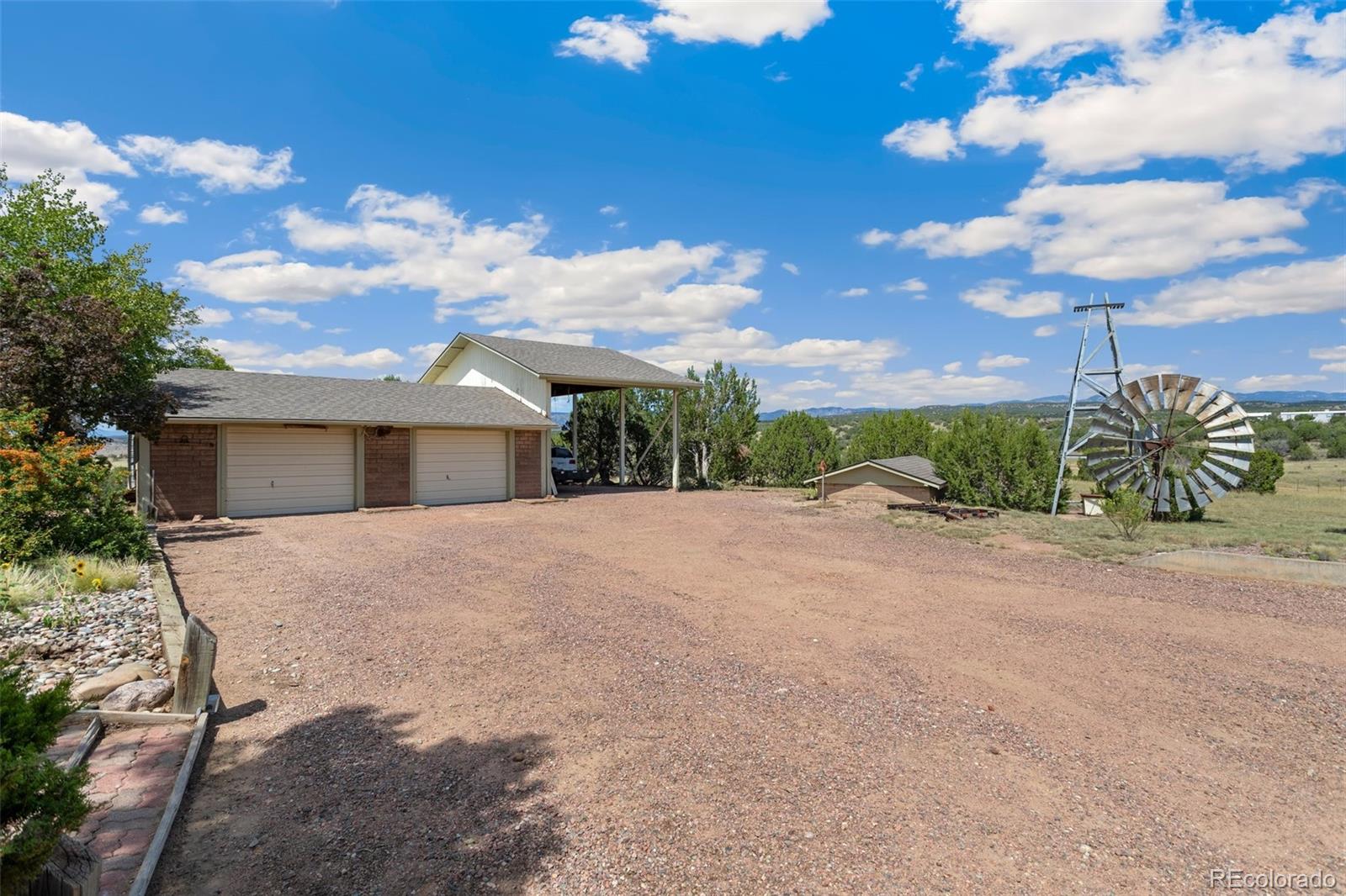 MLS Image #41 for 1011  barnes lane,penrose, Colorado