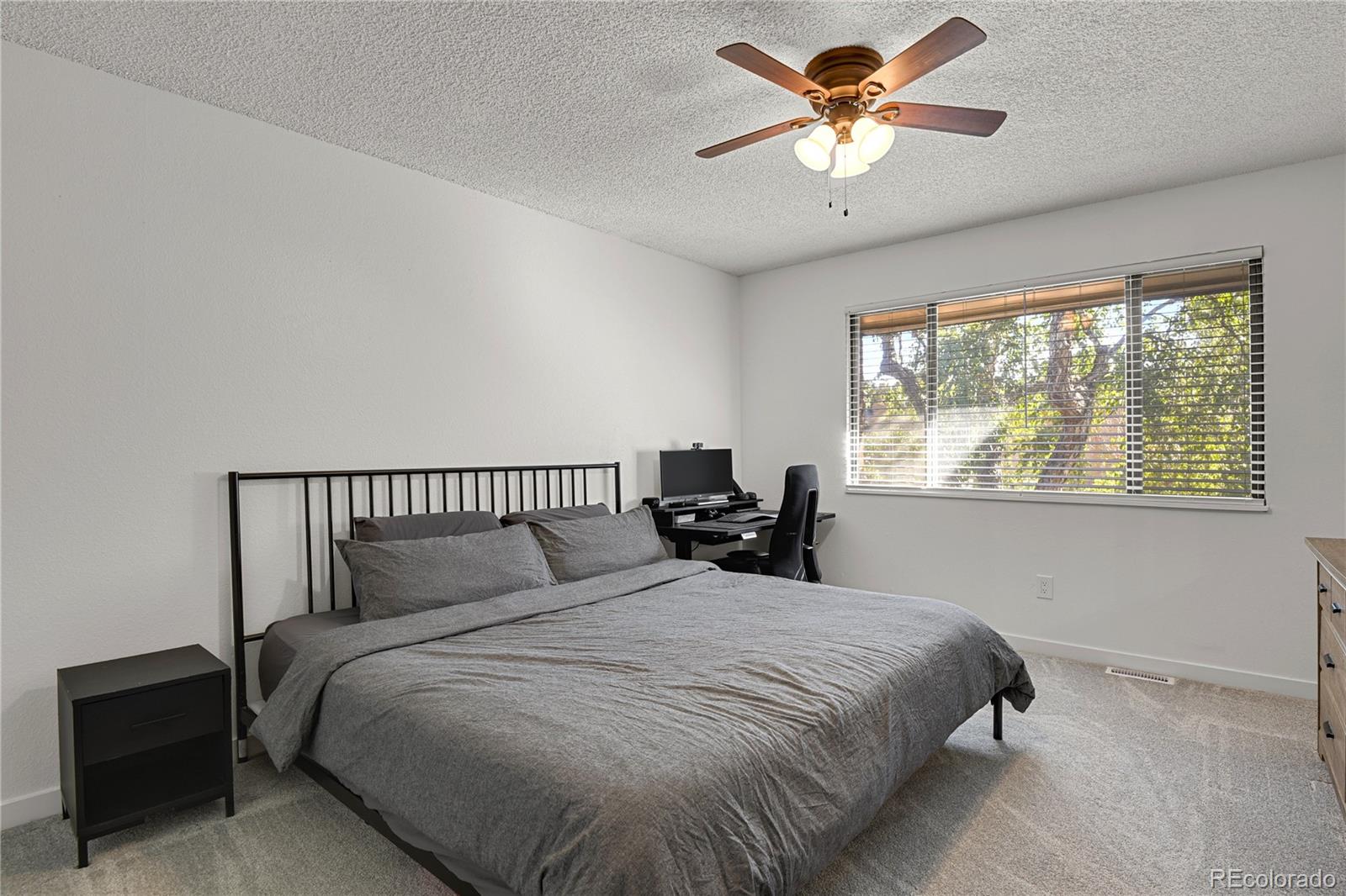 MLS Image #12 for 7995 e mississippi avenue,denver, Colorado