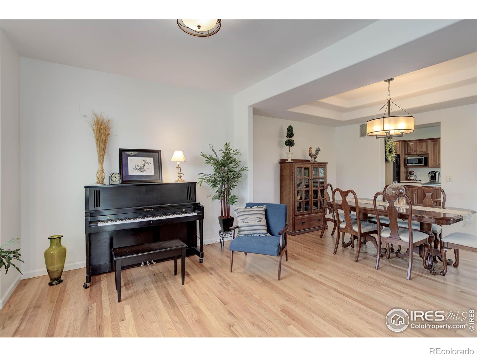 MLS Image #16 for 114 e 14th court,broomfield, Colorado