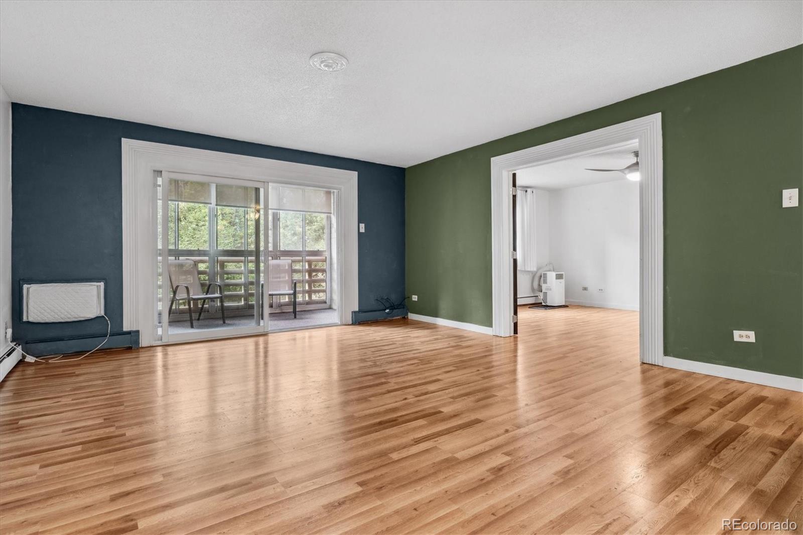 MLS Image #14 for 705 s alton way,denver, Colorado