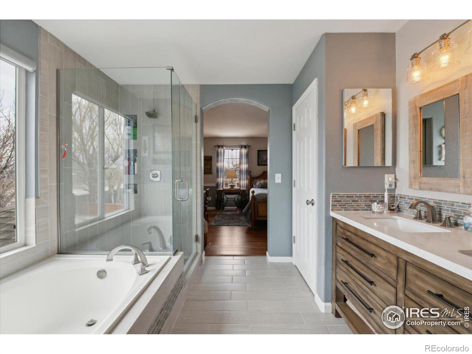 MLS Image #6 for 14396  corrine court,broomfield, Colorado