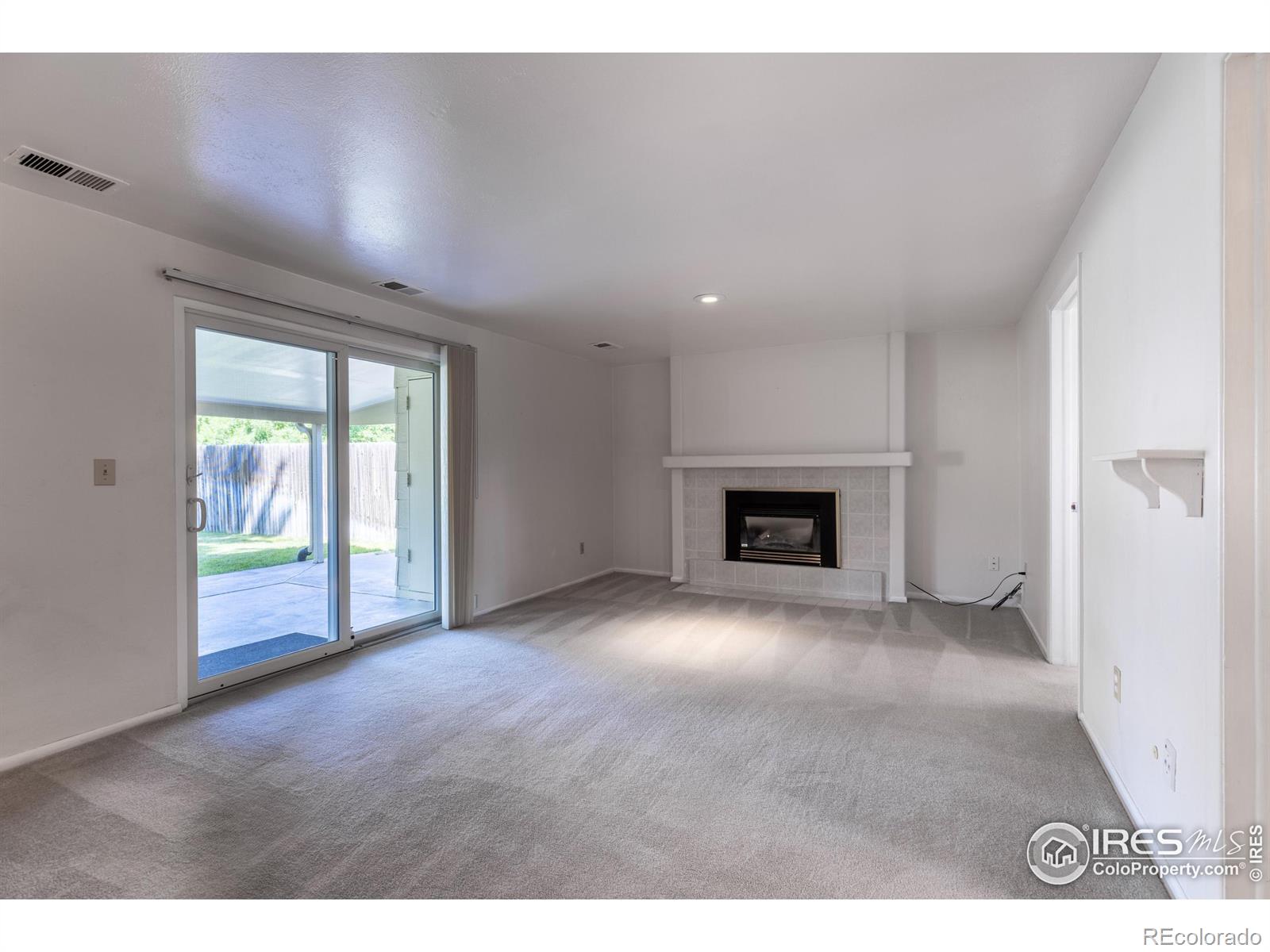 MLS Image #14 for 3185 s elmira court,denver, Colorado