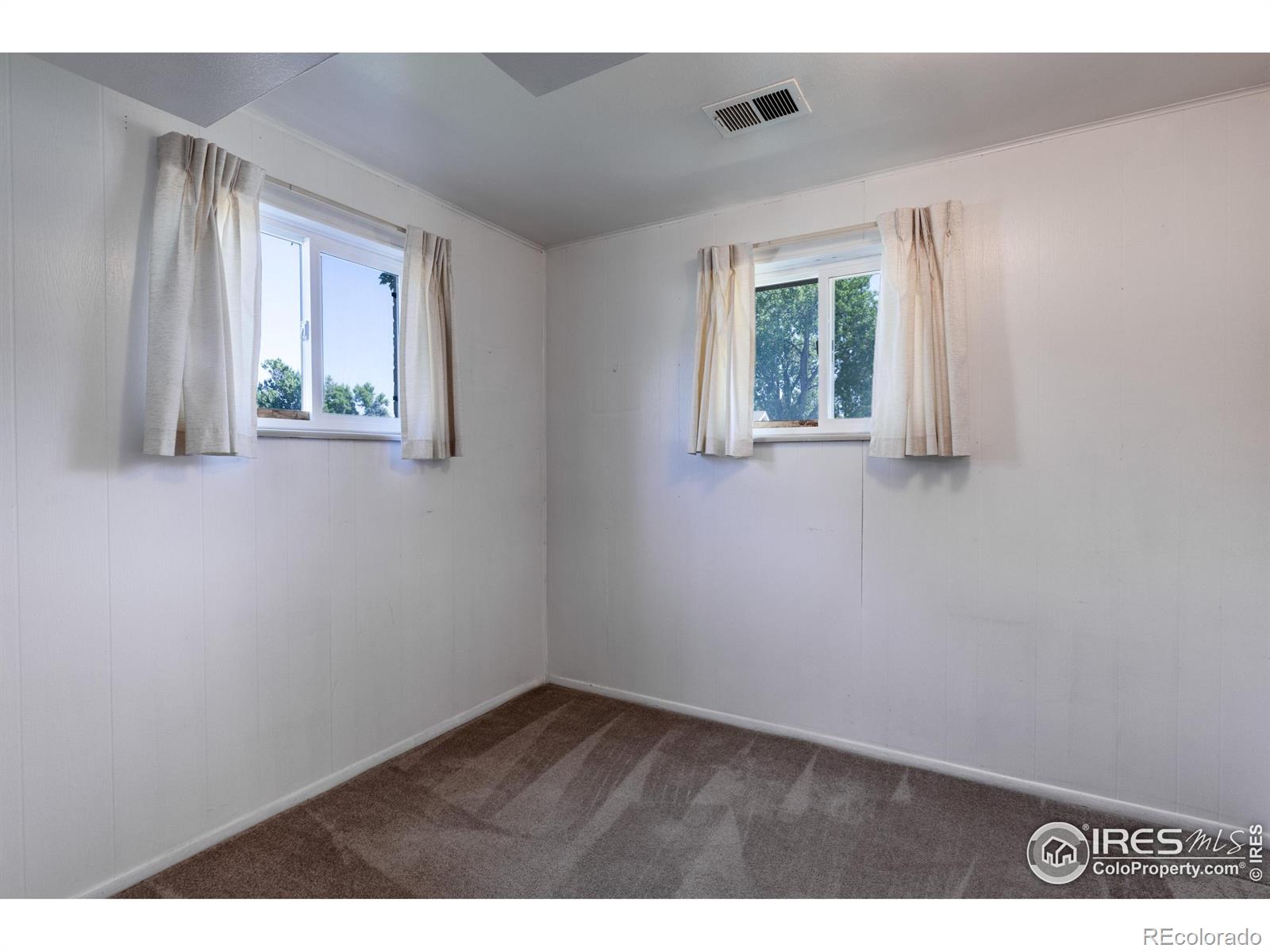 MLS Image #16 for 3185 s elmira court,denver, Colorado