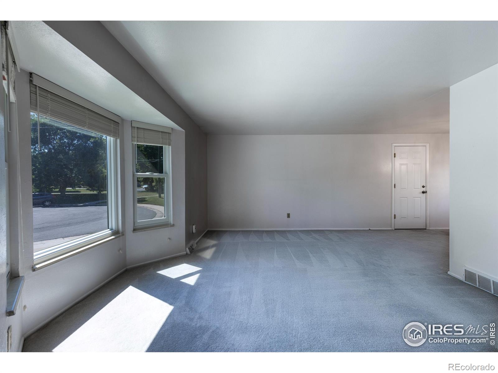 MLS Image #2 for 3185 s elmira court,denver, Colorado