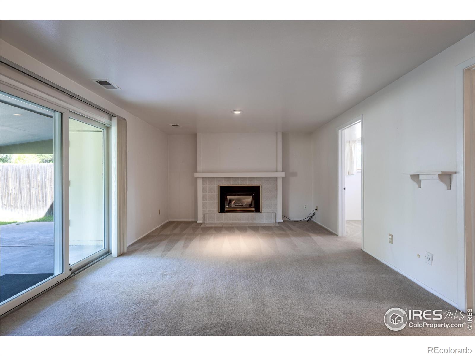 MLS Image #4 for 3185 s elmira court,denver, Colorado