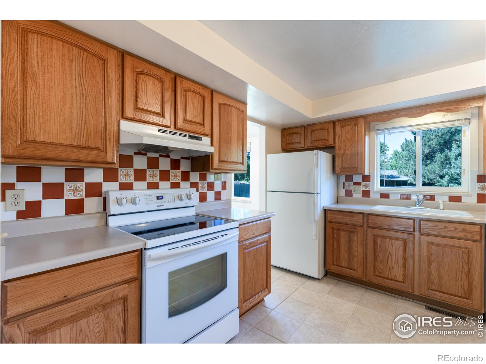 MLS Image #9 for 3185 s elmira court,denver, Colorado